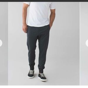 Lululemon Anti-Gravity Pant
Heathered Black